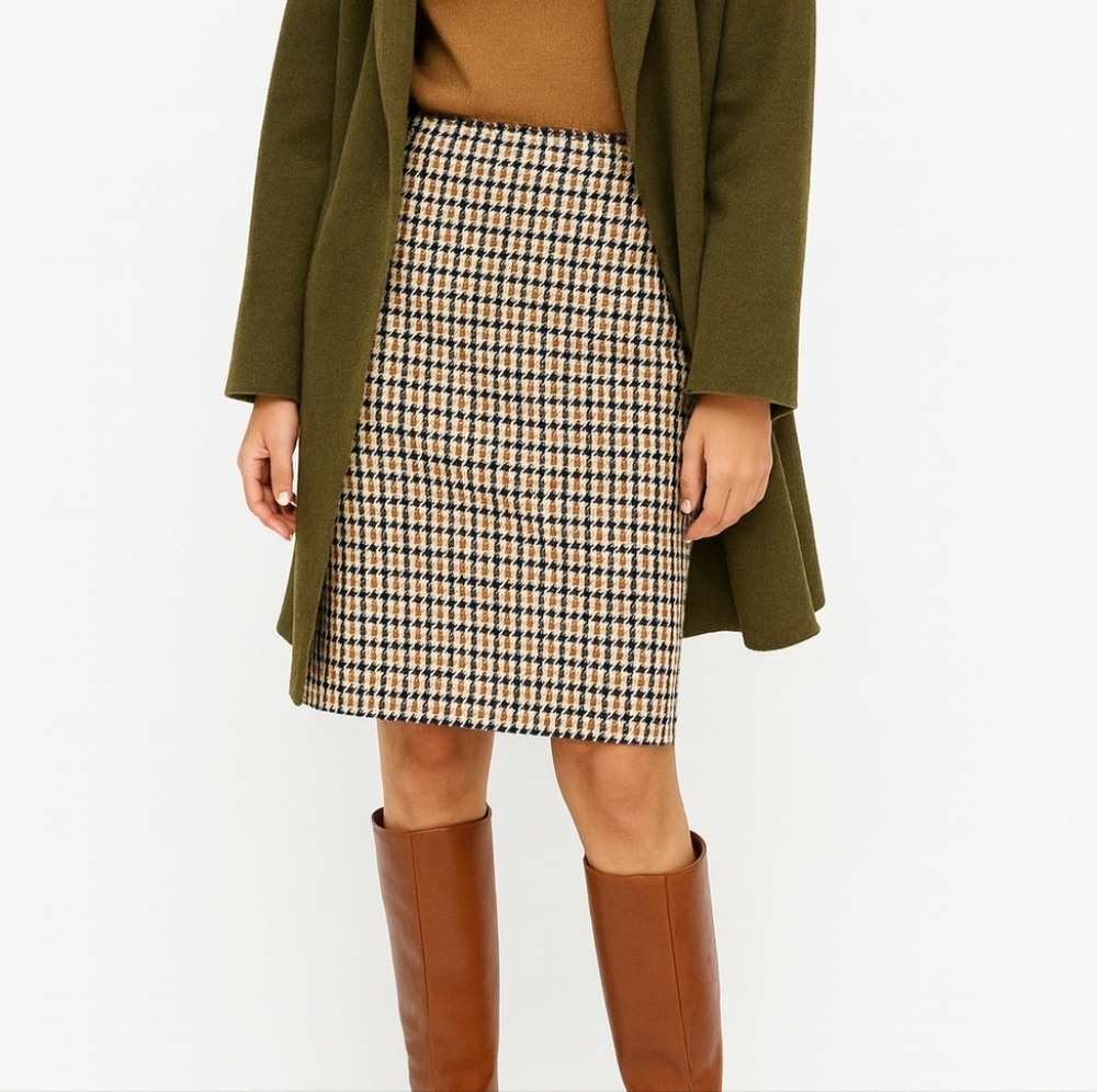Corpcore Talbot's Wool Burgundy Green Gold Houndstooth Plaid Skirt